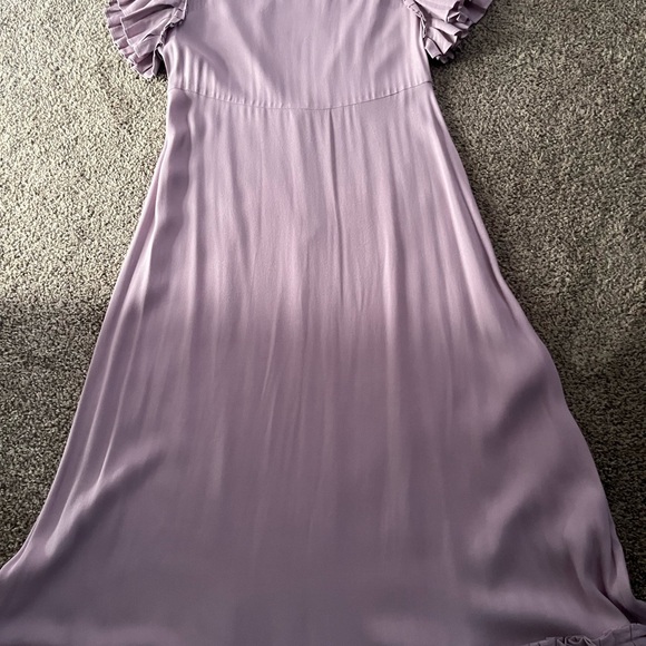 NEW KATE SPADE New York Iced Grape Purple Pleated Ruffle Trim Crepe Midi Dress 8 - Picture 5 of 7